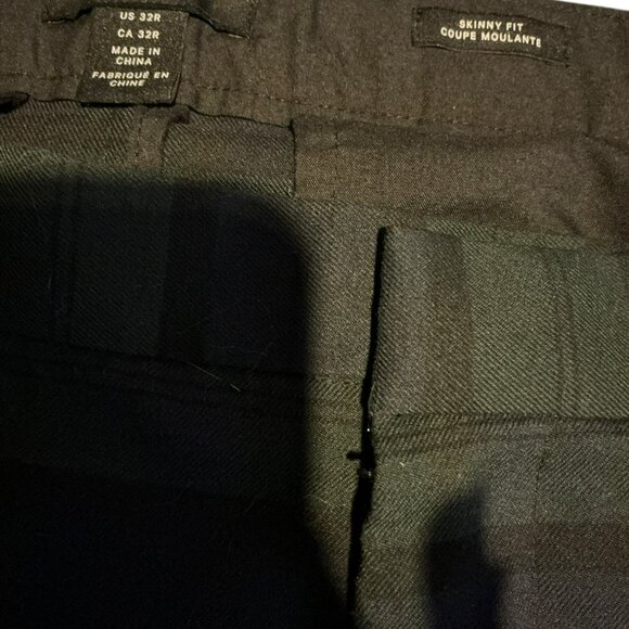 H&M Women's Pants Size 32R Skinny fit Coupe Modulated Black /green Stripe - Picture 4 of 4